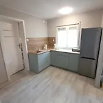 Letniskowe Cztery Pory Roku Lodge Skorzecin