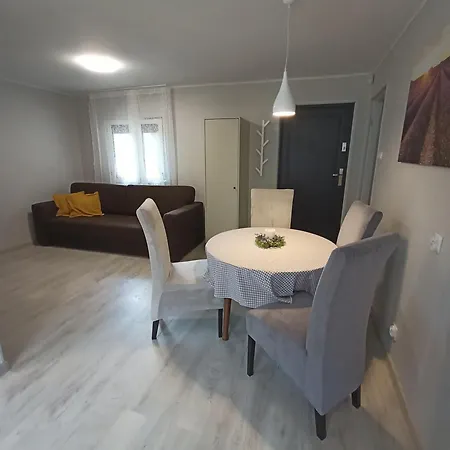 Lodge Letniskowe Cztery Pory Roku *